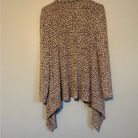 Bobeau Animal Print Open Front Drape Cardigan Sweater Size Large Gray - Picture 3 of 7